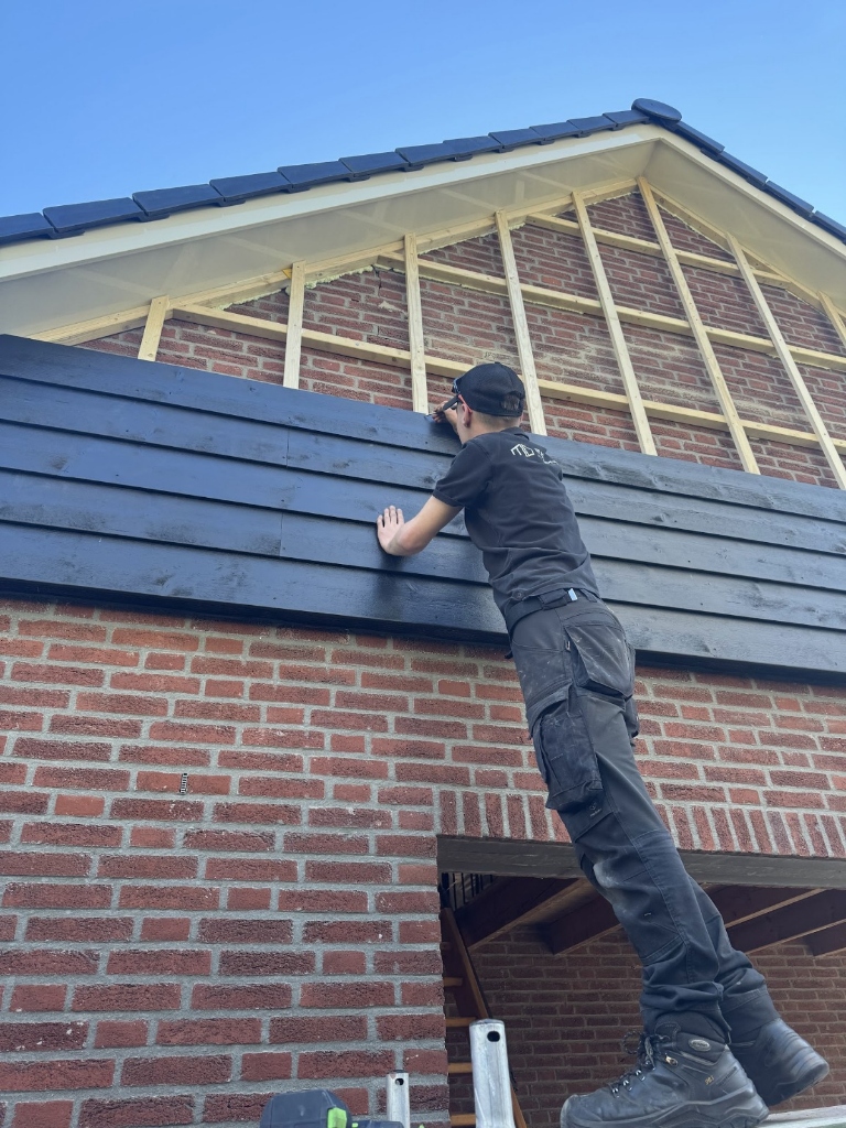 Montagewerk en gevelbekleding door Joris Metten